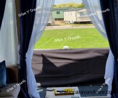 Prestatyn - 3 Bed spacious caravan with Decking
